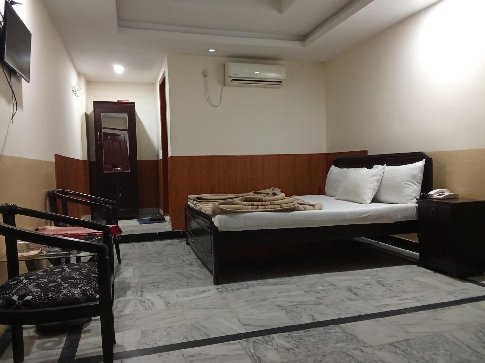 Hotel Khursheed Palace Rawalpindi Exterior foto